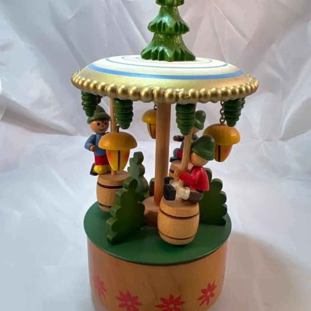 Steinbach German Carousel Music Box — Plays "Edelweiss", West Germany Era, 7" Ta
